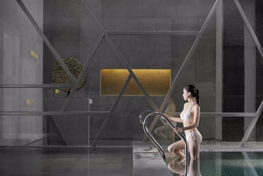 Отель Hyatt Regency Tianjin East Экстерьер фото