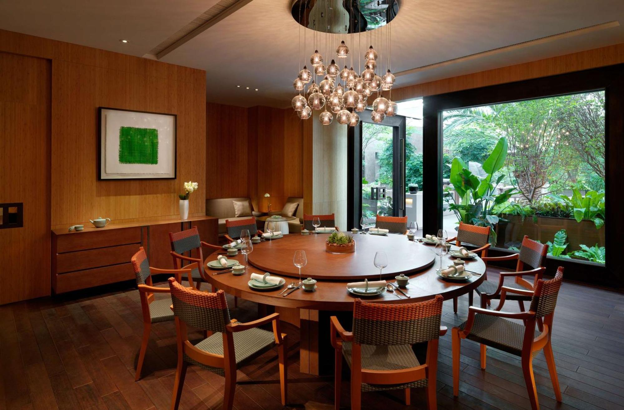 Отель Hyatt Regency Tianjin East Экстерьер фото