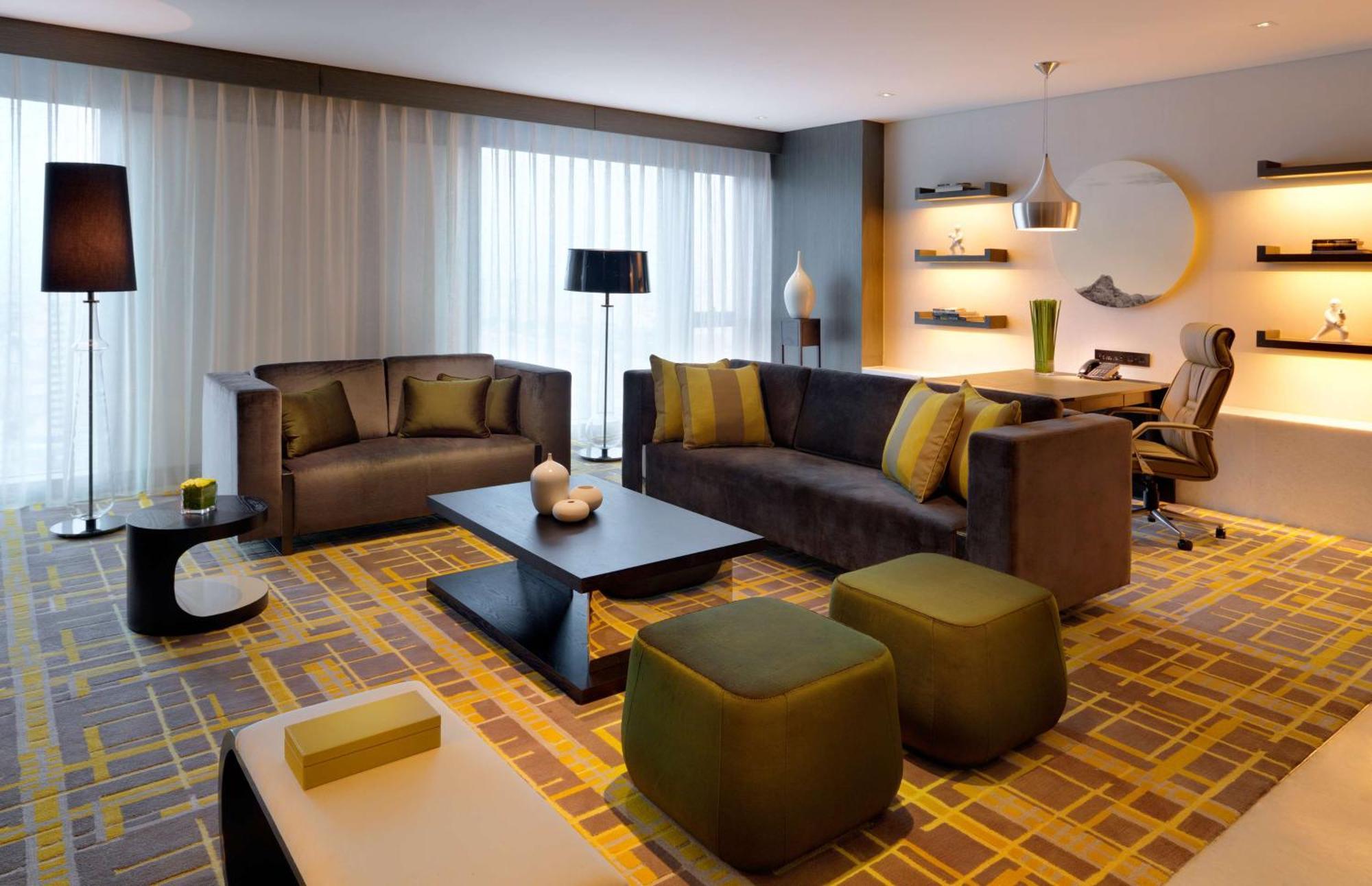 Отель Hyatt Regency Tianjin East Экстерьер фото