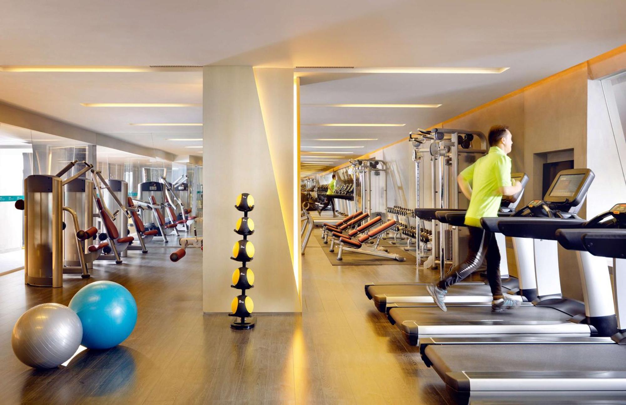 Отель Hyatt Regency Tianjin East Экстерьер фото
