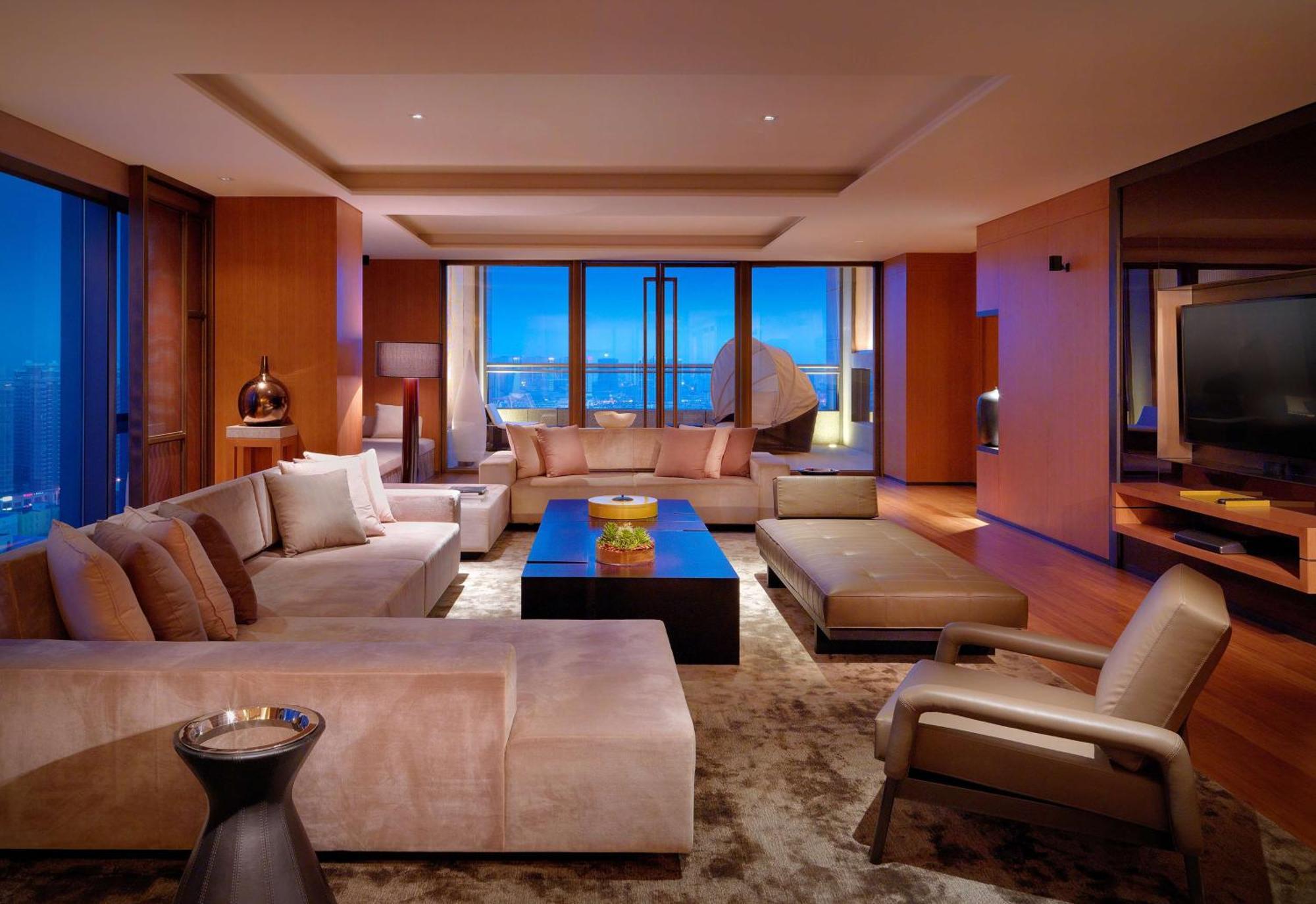 Отель Hyatt Regency Tianjin East Экстерьер фото